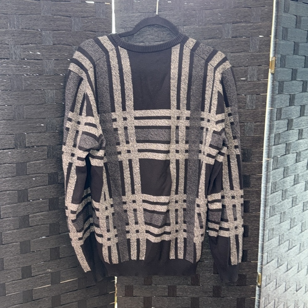 Salvatore Ferragamo Grey And Black Crew Neck Sweater In Large - Picture 3 of 3